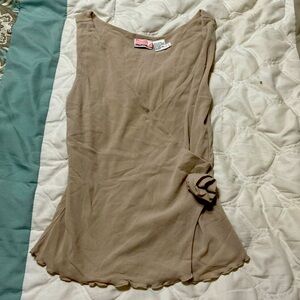 Small Tan V-neck foe nylon rap top